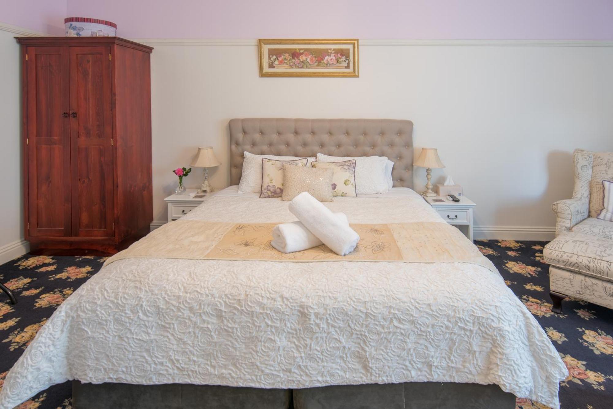 Rosebank Guesthouse ヒールズビル エクステリア 写真